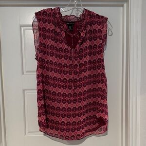 JNY Women's Red and Purple Geometric pattern sleeveless top with petite ruffles